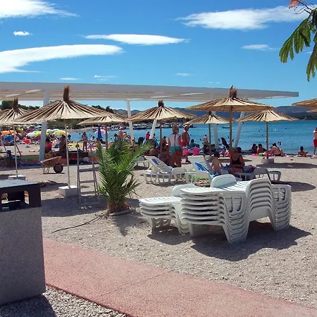 ゲストハウス And By The Sea Brodarica, - 21536 3*