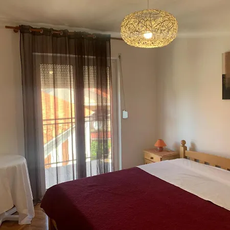 And By The Sea Brodarica, - 21536 Gostinjska kuća 3*