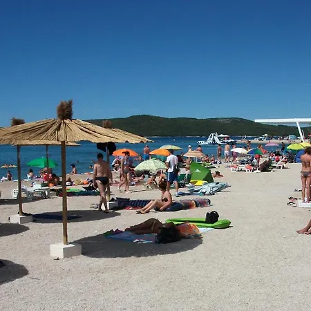 Pensjonat And By The Sea Brodarica, - 21536 3*