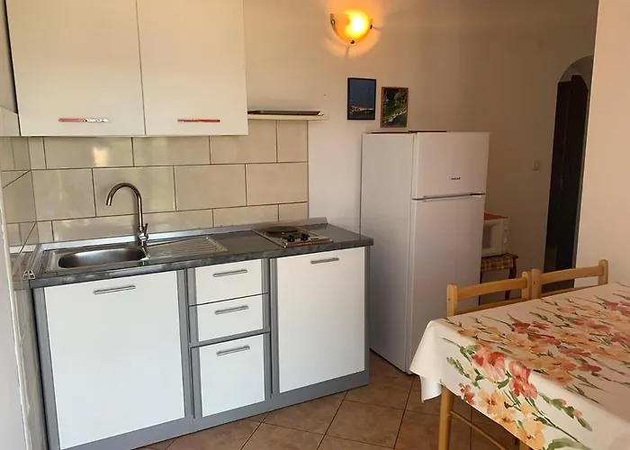 And By The Sea Brodarica, - 21536 Шибеник