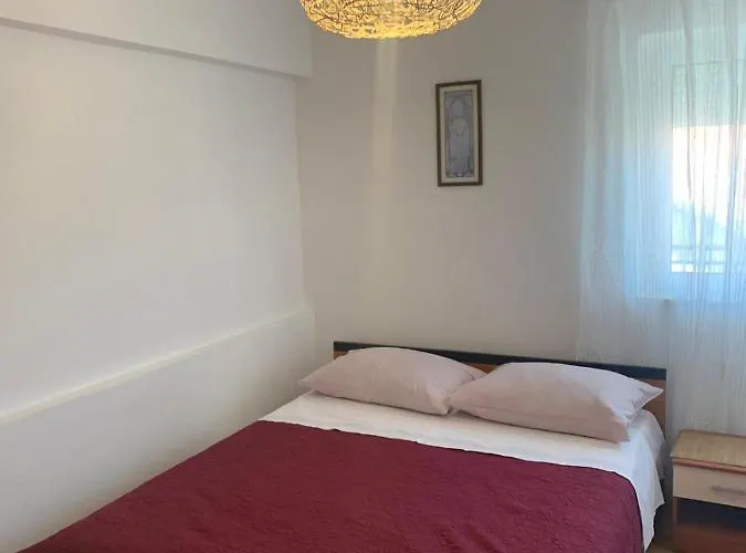 Гостевой дом And By The Sea Brodarica, - 21536